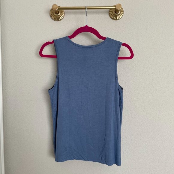 Bishop + Young Women's Blue Faux Suede Tank Top NWOT Size Medium - Picture 4 of 4